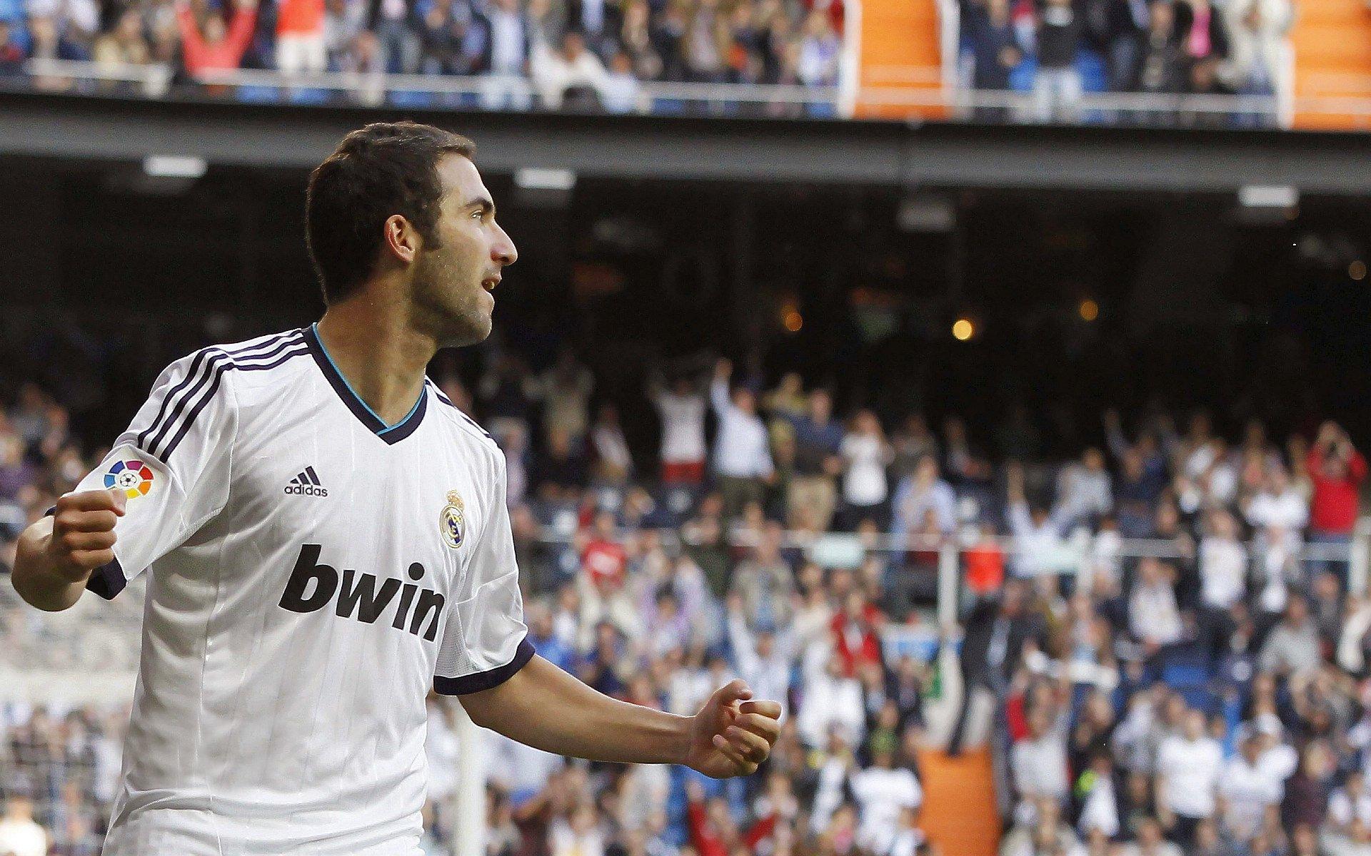 闪电破门!基维奥尔2分26秒轰入历史级进球,改写阿森纳伦敦德比纪录